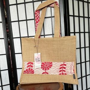 Freeset CAbi Burlap Red and Tan Patterned Tote Bag NEW